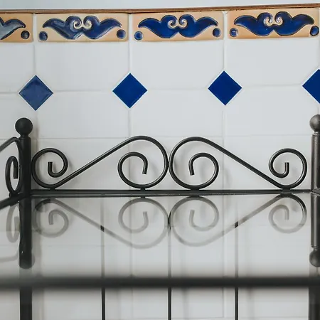 Casa Charlot ماتيرا