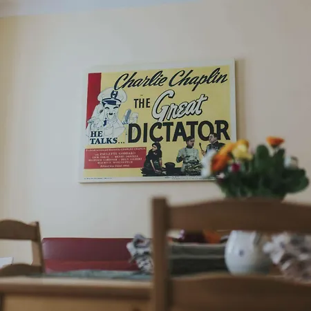 Casa Charlot بيت للعطل *